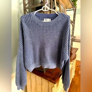 Women’s Hollister Sweater Blue Size Medium